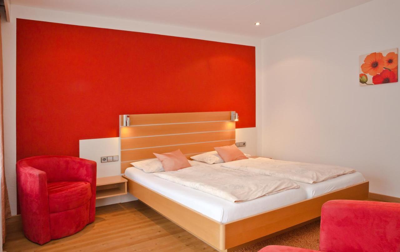 Lauchringen Gartenhotel Feldeck מראה חיצוני תמונה